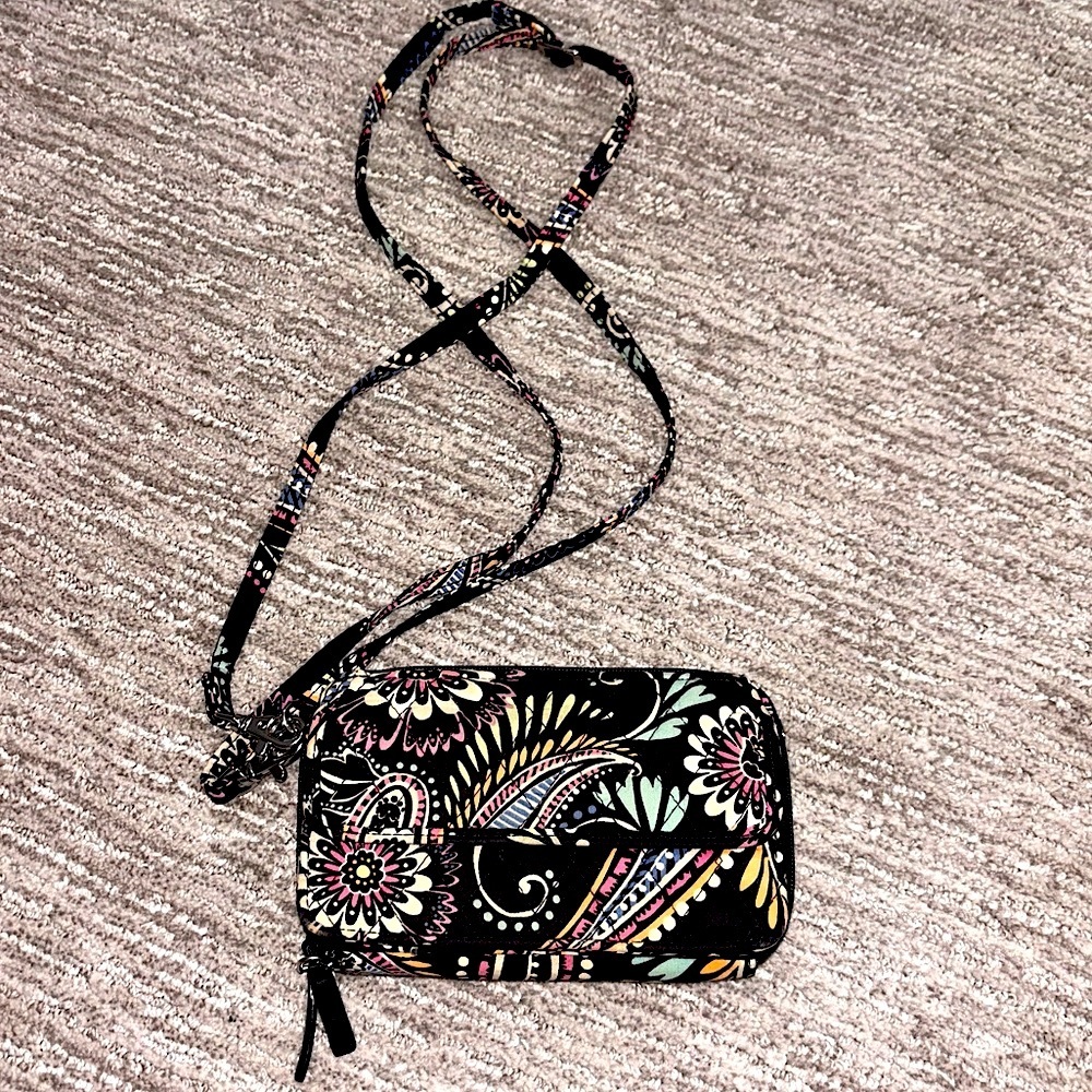 Vera Bradley All In One Crossbody Wristlet Bandana Swirl